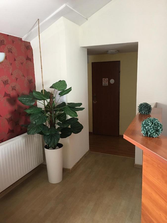 Noclegi Walbrzych - Pokoje Konrad Bagian luar foto